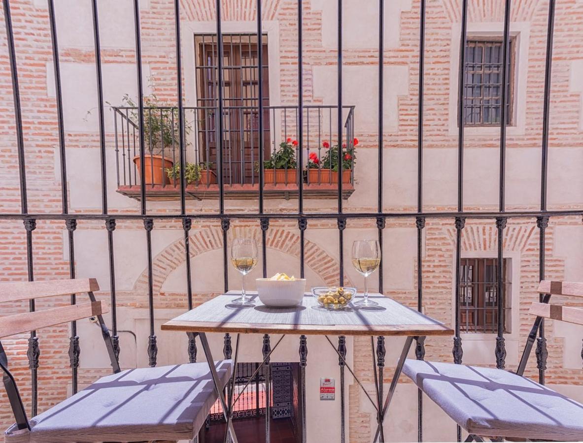 -Malagasunapts- Vibrant Historic City Centre Ngoại thất bức ảnh