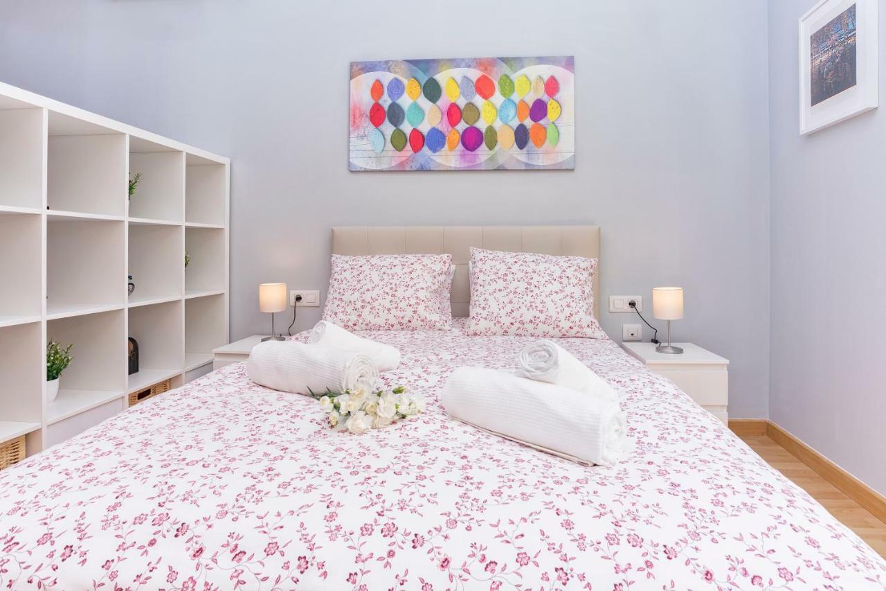 -Malagasunapts- Vibrant Historic City Centre Ngoại thất bức ảnh